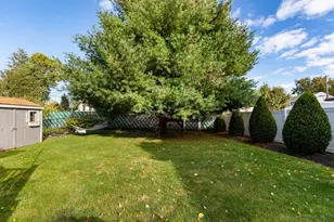 61 Read St, Winthrop, MA 02152 - Photo 32
