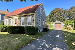 12 Stevens St, Barnstable, MA 02601 - Photo 2