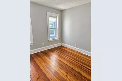 15 Oakland #2, Everett, MA 02149 - Photo 8