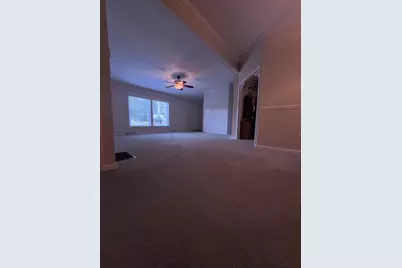 5006 Oak Point Drive, Middleborough, MA 02346 - Photo 12