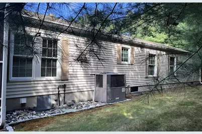 5006 Oak Point Drive, Middleborough, MA 02346 - Photo 4