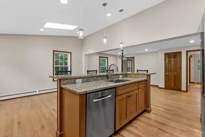 6 Holloway Brook Rd, Lakeville, MA 02347 - Photo 8