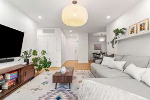 25 Marion St, Brookline, MA 02446 - Photo 6