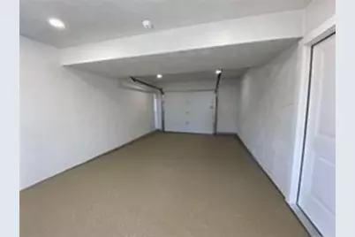 150 W Main Street #2, Millbury, MA 01527 - Photo 20