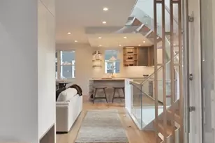 17 R Ellsworth Ave, Cambridge, MA 02139 - Photo 2