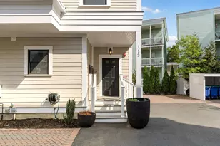 113 Beacon St, Somerville, MA 02143 - Photo 2