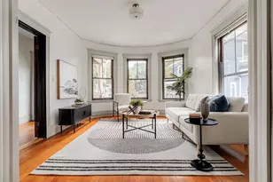8 Pine St, Boston, MA 02136 - Photo 6