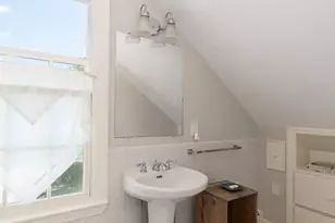10 Ashland Ave, Manchester by the Sea, MA 01944 - Photo 28