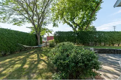 10 Ashland Ave., Manchester by the Sea, MA 01944 - Photo 8