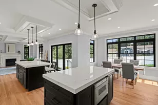 23A Day Circle, Woburn, MA 01801 - Photo 2