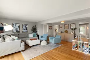 1211 Sheffield Way, Saugus, MA 01906 - Photo 12