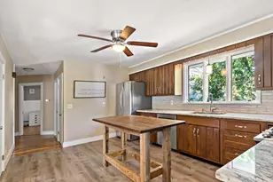 21 Miriam Dr, Attleboro, MA 02703 - Photo 10