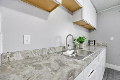 20 Rathburn St, Chicopee, MA 01020 - Photo 28