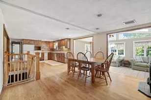 11 Carousel Dr, Millbury, MA 01527 - Photo 6