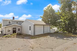11 Marsh Ave, Beverly, MA 01915 - Photo 4