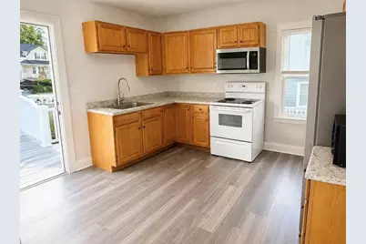 35 Herrick St. #C, Beverly, MA 01915 - Photo 2