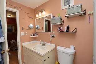 20 Angle St, Lowell, MA 01851 - Photo 14