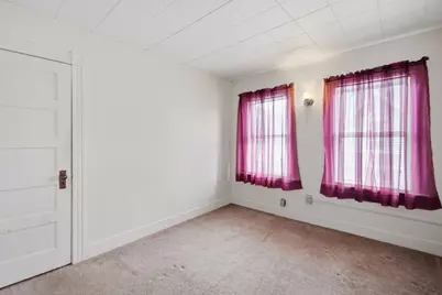 82 Gresham St, Springfield, MA 01119 - Photo 18
