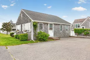 424 Grand Ave, Falmouth, MA 02540 - Photo 8