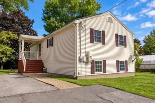 30 Hemenway Rd, Swampscott, MA 01907 - Photo 2