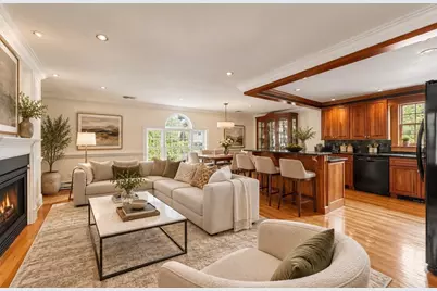 30 Hemenway Road, Swampscott, MA 01907 - Photo 4