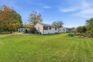 165 Ferry St, Easthampton, MA 01027 - Photo 2