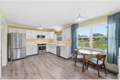 165 Ferry St, Easthampton, MA 01027 - Photo 8