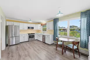 165 Ferry St, Easthampton, MA 01027 - Photo 8