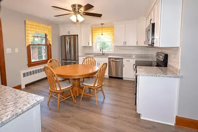 46 Litchfield Ave, Dracut, MA 01826 - Photo 4