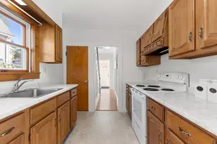 34 Oakland Ave, Lynn, MA 01905 - Photo 16