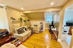 2 Derne, Boston, MA 02114 - Photo 2