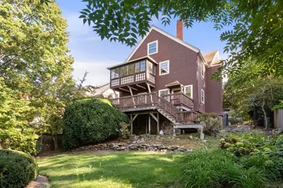 309 Buckminster Rd, Brookline, MA 02445 - Photo 14