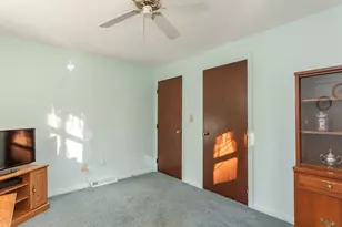 181 Elizabeth Dr, Raynham, MA 02767 - Photo 12