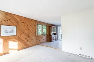 181 Elizabeth Dr, Raynham, MA 02767 - Photo 4