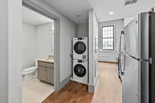 90 Grove St, Worcester, MA 01605 - Photo 6