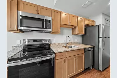 90 Grove St #206, Worcester, MA 01605 - Photo 4