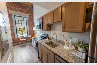 90 Grove St #406, Worcester, MA 01605 - Photo 2