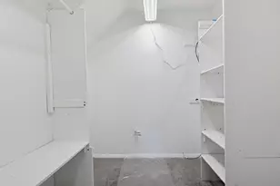 161 Smith St, Lowell, MA 01851 - Photo 38
