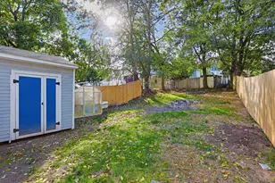 161 Smith St, Lowell, MA 01851 - Photo 4