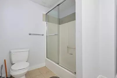 161 Smith St, Lowell, MA 01851 - Photo 14