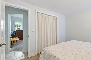 161 Smith St, Lowell, MA 01851 - Photo 12
