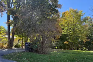 185 High St, Holden, MA 01520 - Photo 2