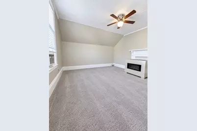 625 South Almond St. #3, Fall River, MA 02724 - Photo 2