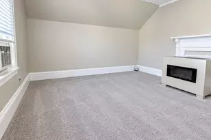 625 S Almond St, Fall River, MA 02724 - Photo 2