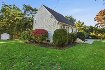 68 Miles St, Millbury, MA 01527 - Photo 2