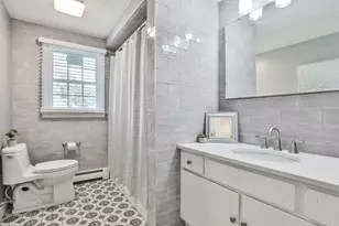 25 Indian Rock Dr, Saugus, MA 01906 - Photo 18