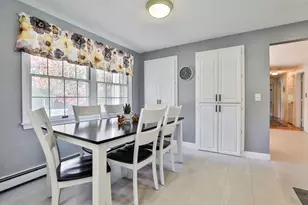 25 Indian Rock Dr, Saugus, MA 01906 - Photo 4
