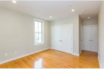 65 Willow Court #3, Boston, MA 02127 - Photo 4