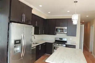 65 Willow Ct, Boston, MA 02127 - Photo 2