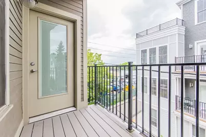 65 Willow Court #3, Boston, MA 02127 - Photo 10